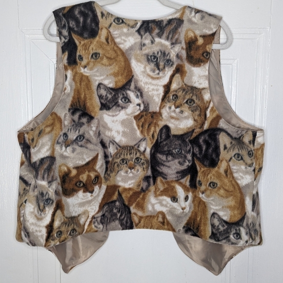 Vintage Cream and Brown Cat Print Vest - Picture 4 of 4
